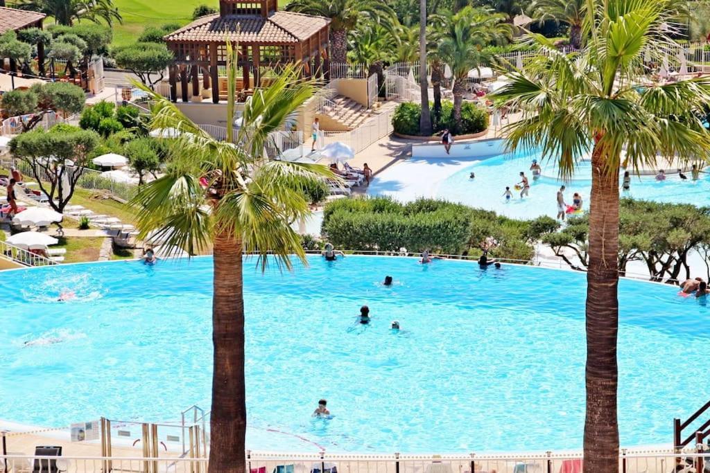 Dans Un Cadre D'Exception, Vue Mer Panoramique A Agay Cote D'Azur, Village Vacances Cap Esterel, T2 Avec Jardin, Golf, Climatisation, Wifi, 5 Piscines Saint-Raphaël Dış mekan fotoğraf