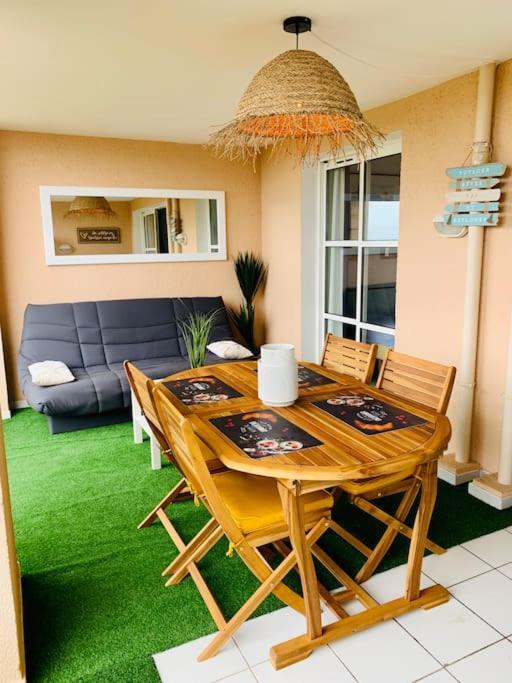Dans Un Cadre D'Exception, Vue Mer Panoramique A Agay Cote D'Azur, Village Vacances Cap Esterel, T2 Avec Jardin, Golf, Climatisation, Wifi, 5 Piscines Saint-Raphaël Dış mekan fotoğraf