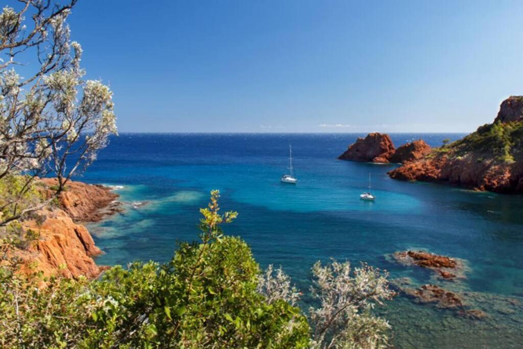 Dans Un Cadre D'Exception, Vue Mer Panoramique A Agay Cote D'Azur, Village Vacances Cap Esterel, T2 Avec Jardin, Golf, Climatisation, Wifi, 5 Piscines Saint-Raphaël Dış mekan fotoğraf