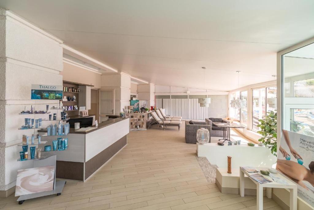 Dans Un Cadre D'Exception, Vue Mer Panoramique A Agay Cote D'Azur, Village Vacances Cap Esterel, T2 Avec Jardin, Golf, Climatisation, Wifi, 5 Piscines Saint-Raphaël Dış mekan fotoğraf