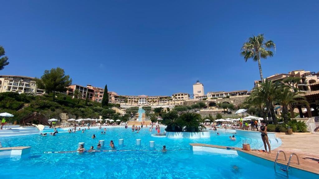 Dans Un Cadre D'Exception, Vue Mer Panoramique A Agay Cote D'Azur, Village Vacances Cap Esterel, T2 Avec Jardin, Golf, Climatisation, Wifi, 5 Piscines Saint-Raphaël Dış mekan fotoğraf