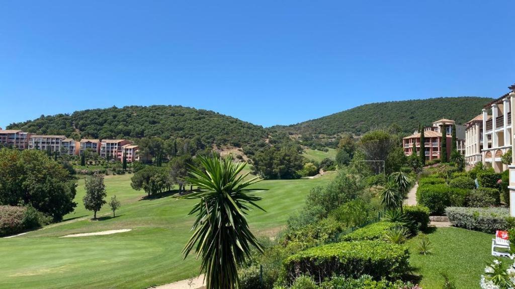 Dans Un Cadre D'Exception, Vue Mer Panoramique A Agay Cote D'Azur, Village Vacances Cap Esterel, T2 Avec Jardin, Golf, Climatisation, Wifi, 5 Piscines Saint-Raphaël Dış mekan fotoğraf